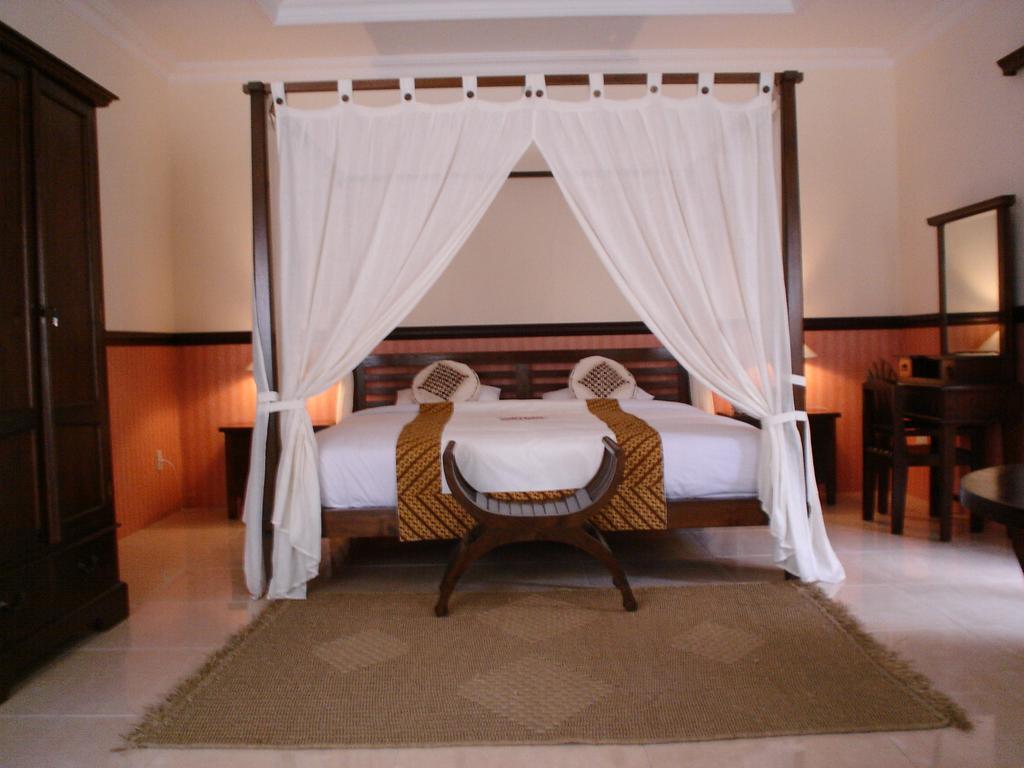 Swaloh Resort&Spa Kalangbret Exterior foto
