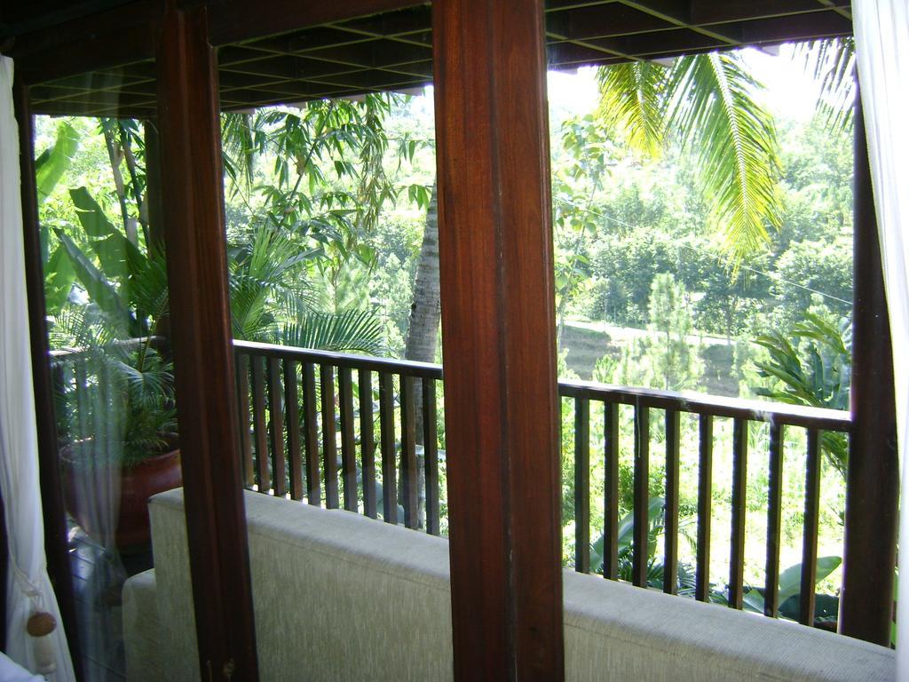 Swaloh Resort&Spa Kalangbret Zimmer foto